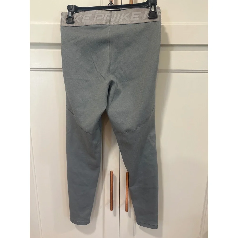 Nike Pro Dri-FIT Womens Grey Athletic Training Leggings Size Medium Tights